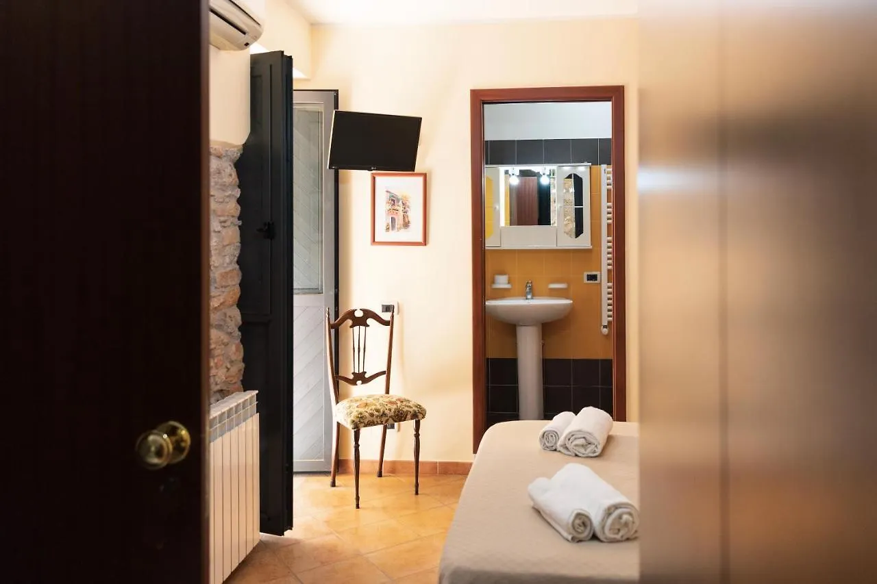 Apartamento Vico Tauro House Taormina 0*,  Italia